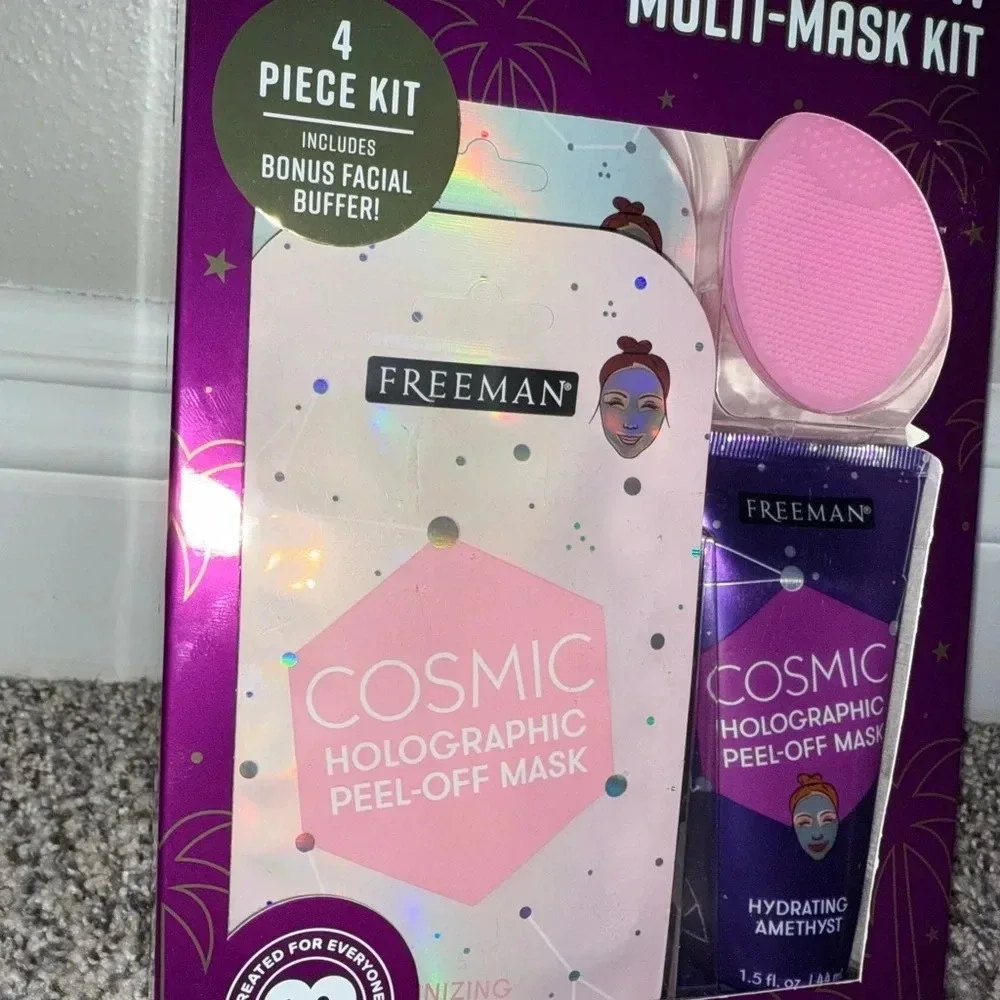 Freeman cosmic glow mask set